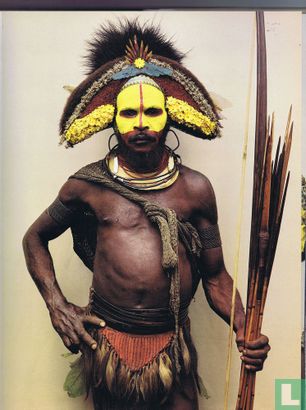 Man as art - Image 3
