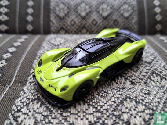 Aston Martin Valkyrie - Image 1