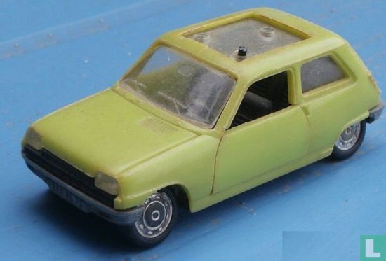 Renault 5 TL - Image 1