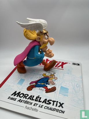 Moralelastix