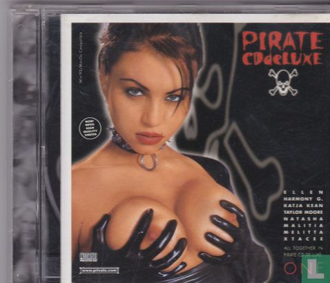 Pirate CD de Luxe One