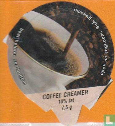 Coffee Creamer 02