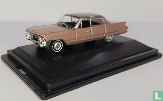 Cadillac Sedan DeVille - Image 1