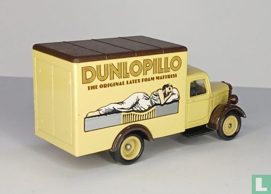 Bedford 30CWT Box Van 'Dunlopillo' - Image 3