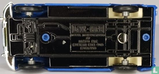 Morris Minor Van 'Ever Ready Batteries' - Afbeelding 3
