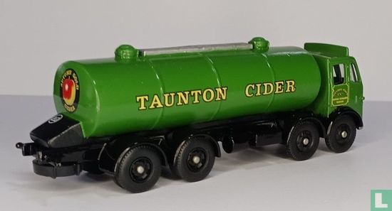 Leyland Tanker 'Taunton Cider' - Image 2