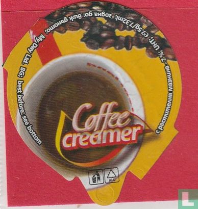 Coffee creamer 02