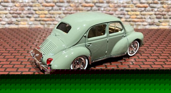 Renault 4CV - Image 4