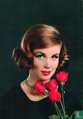 Vrouw - zwart gekleed- tulpen - halsketting - Bild 1
