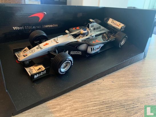 McLaren MP4/14 - Bild 2