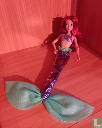 Ariel singing doll - Image 1