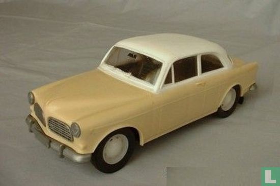 Volvo 120 - Image 1