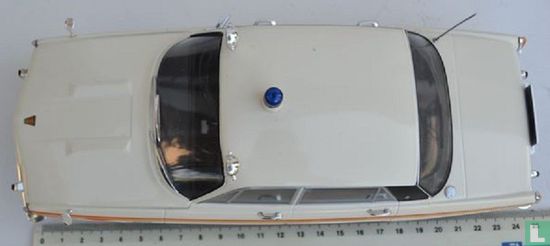 Rover 3500 V8 Police - Image 9