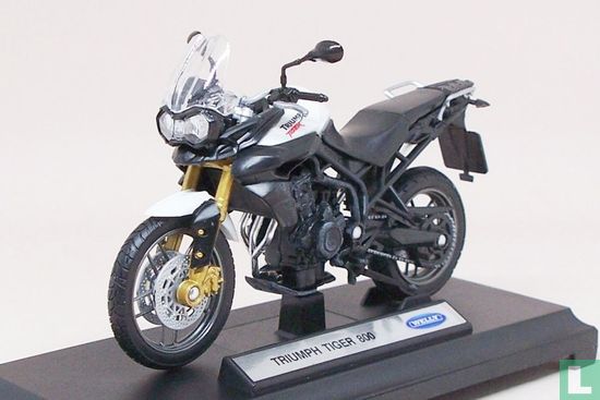 Triumph Tiger 800 - Bild 1