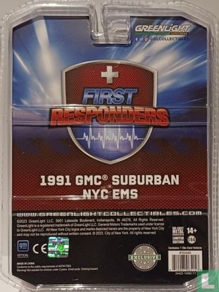 GMC Suburban 'NYC EMS' - Image 2
