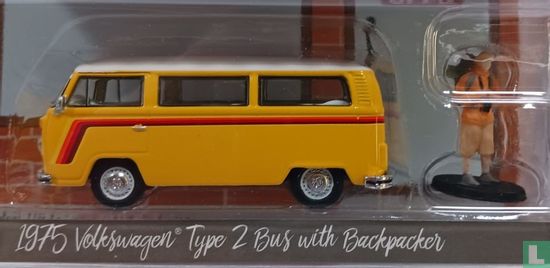 Volkswagen T2 Bus - Image 3