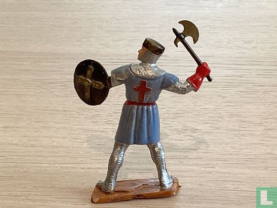Crusader with ax - Image 2