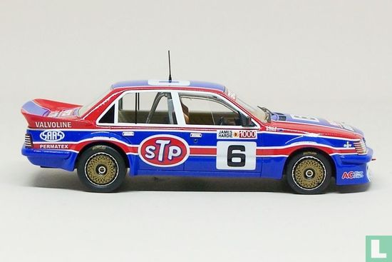 Holden Commodore VH SS #6 - Afbeelding 3