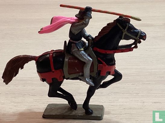 Knight on horseback with spear and cape - Image 2