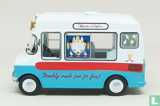 Bedford CF Morrison Ice Cream Van 'Mister Softee' - Afbeelding 4