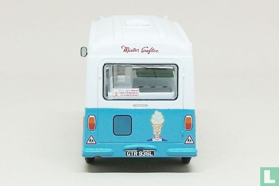 Bedford CF Morrison Ice Cream Van 'Mister Softee' - Image 6