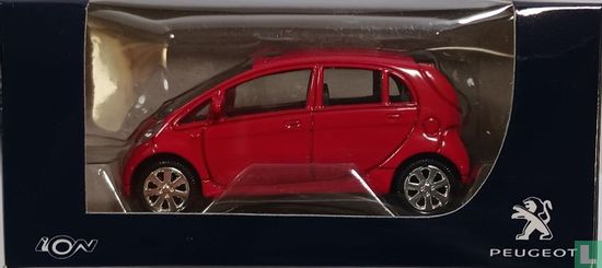 Peugeot iOn - Image 4