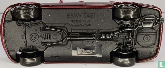 BMW 545i - Image 3