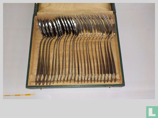 Bestekdoos 12 vorken en 12 lepels  - Afbeelding 1