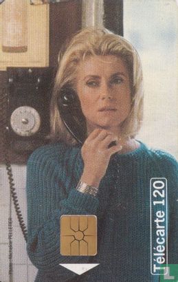 Catherine Deneuve - Image 1