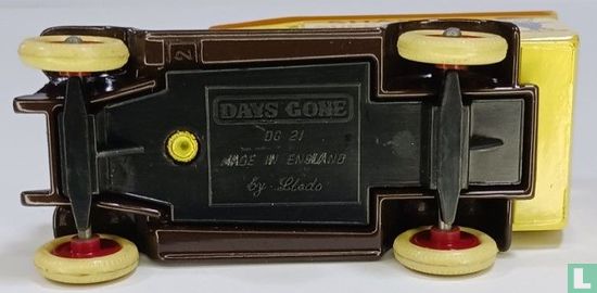 Chevrolet Van 'Sharp's' - Image 3