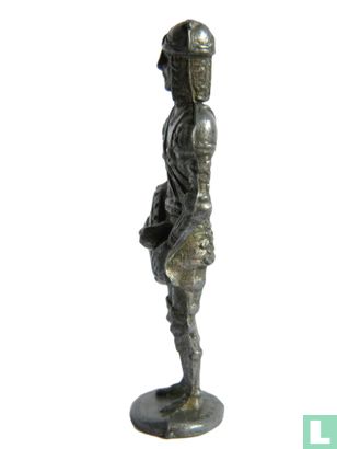Persian Warrior (iron) - Image 4