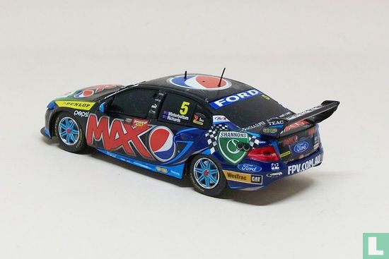 Ford FG Falcon - Image 2