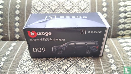 Zeekr 009 - Image 5