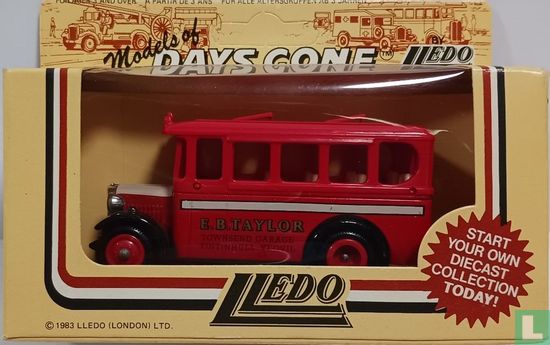 Dennis Single Deck Coach 'E.B. Taylor' - Image 4