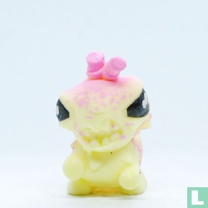 Monstrous Maggot - Bild 1