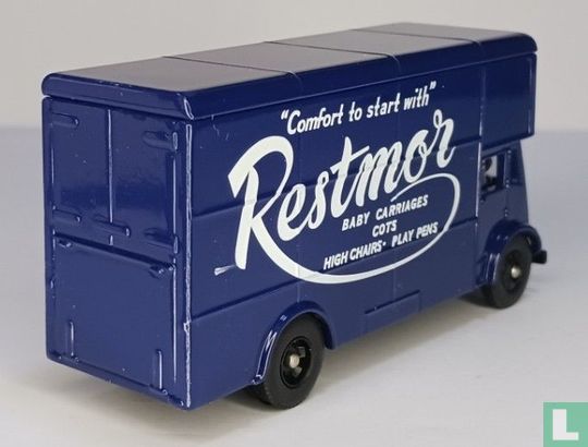 Guy Pantechnicon 'Restmor' - Image 2