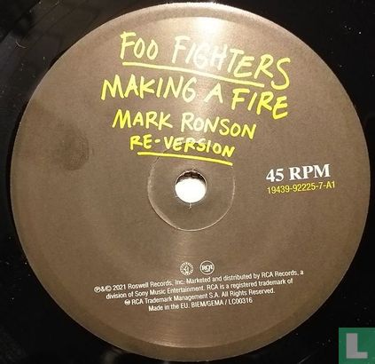 Making a Fire - Afbeelding 3