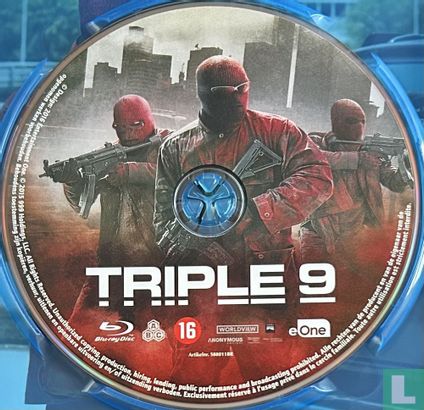 Triple 9 - Bild 3