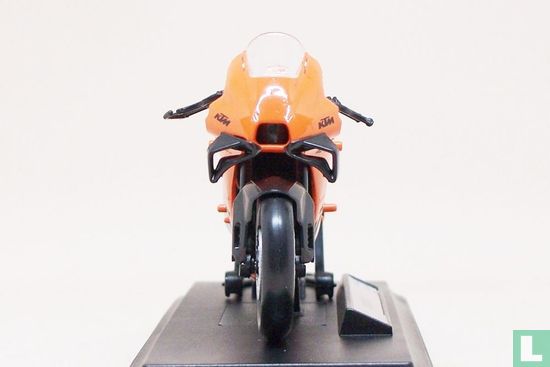 KTM RC 8C - Image 5