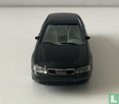 Audi A4 - Afbeelding 4
