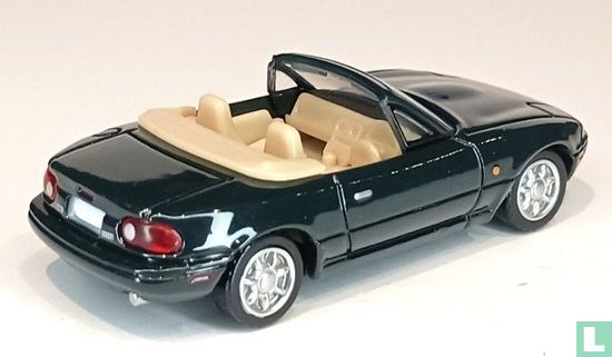 Mazda Eunos Roadster - Image 3