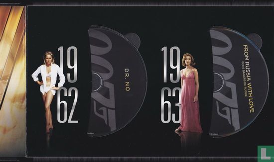 Celebrating Five Decades of Bond 007 - Afbeelding 11