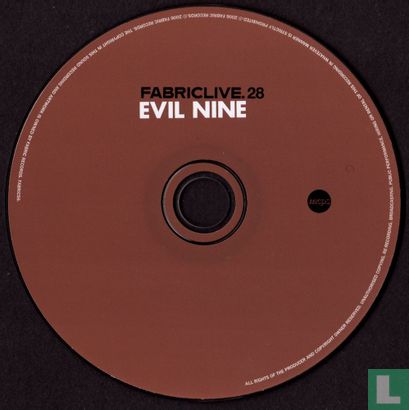 Evil Nine - Bild 3