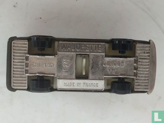 VW Fourgon T2 - Image 2