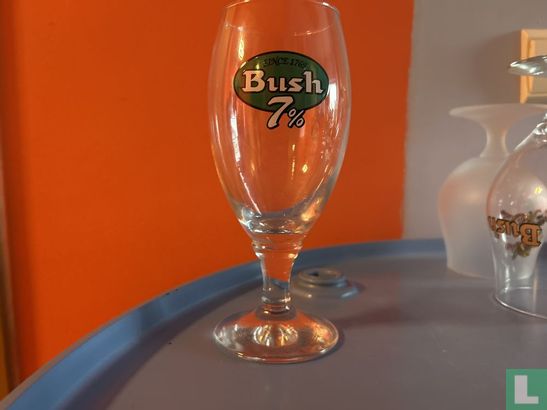 Bush 7% - Image 1