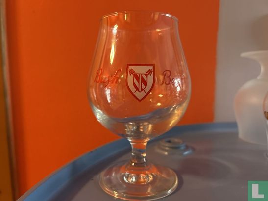Bush Beer - Image 1