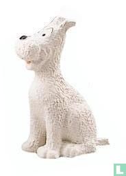 Milou assis