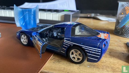Chevrolet Corvette 'Buzz Lightyear' - Image 2