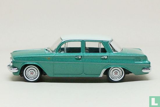 Holden EJ Premier Sedan - Image 4