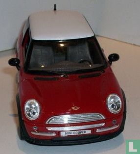 Mini Cooper - Image 2